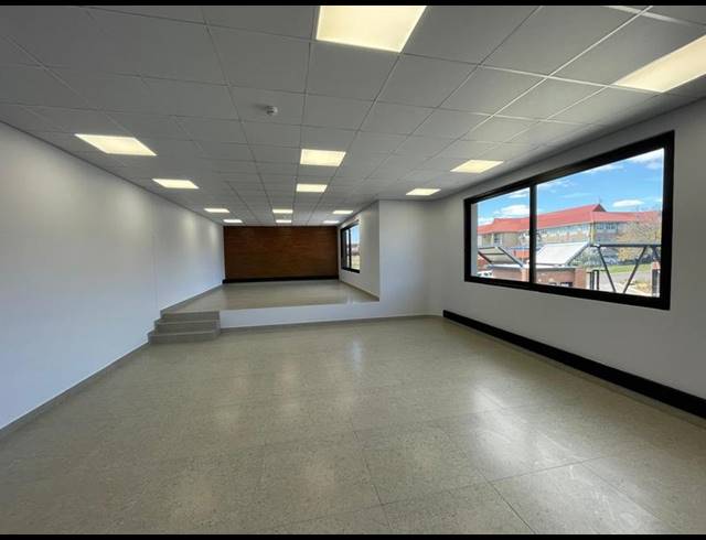 INDUSTRIAL PROPERTY TO RENT IN SAMRAND BUSINESS PARK